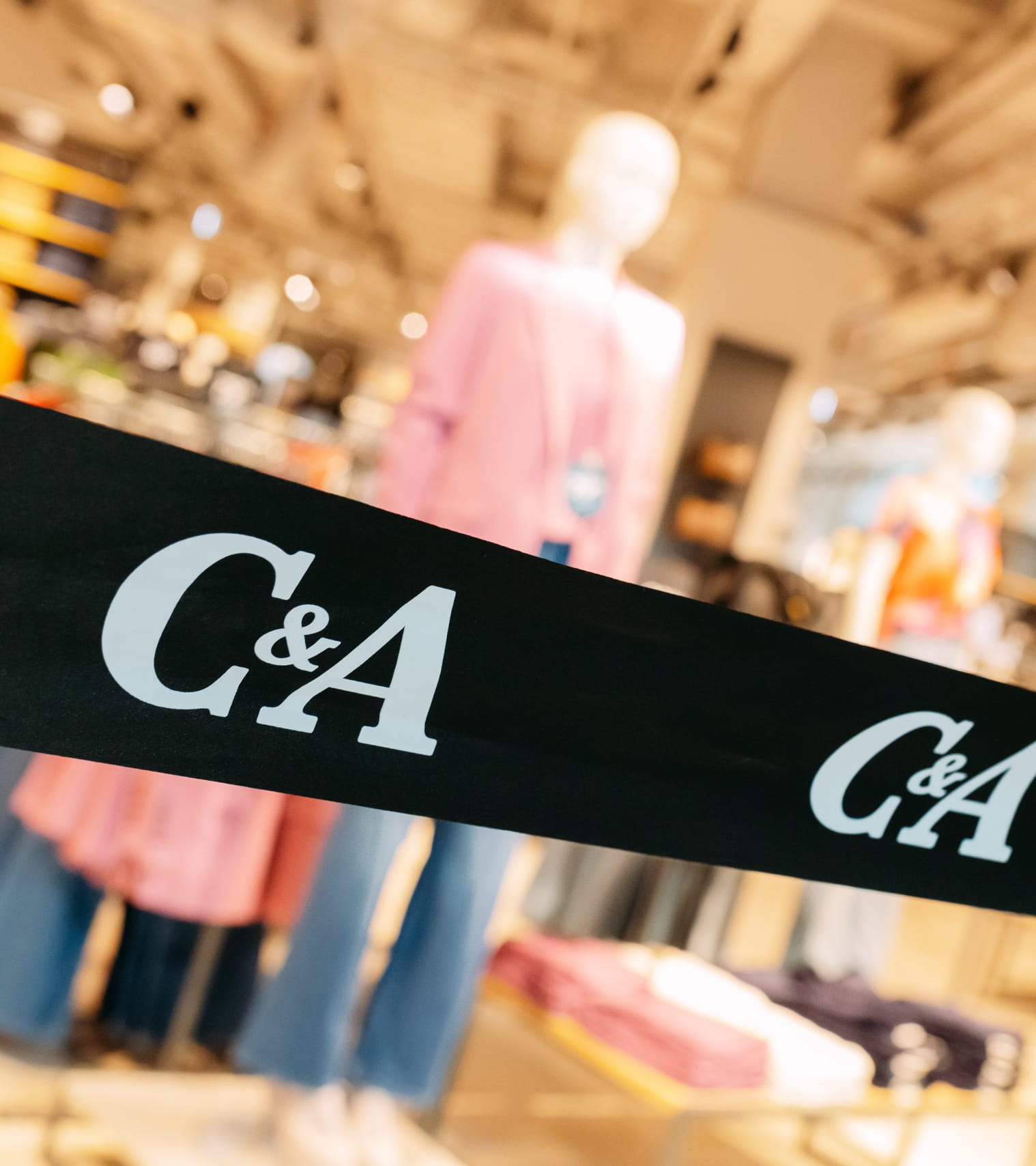 All about the company C A C A corporate website